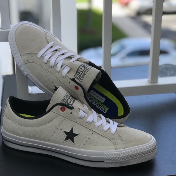 converse one star pro suede